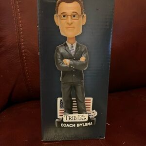Coach Bylsma Bobblehead Figure